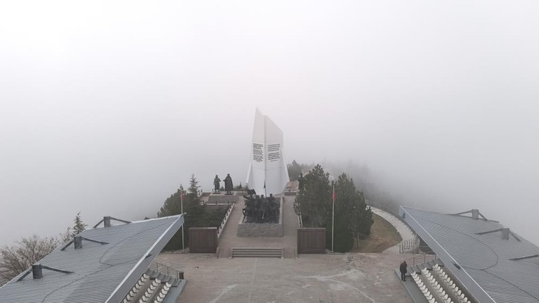 Polatlı'daki Duatepe Anıtı, soğuk havaya rağmen ziyaret ediliyor!