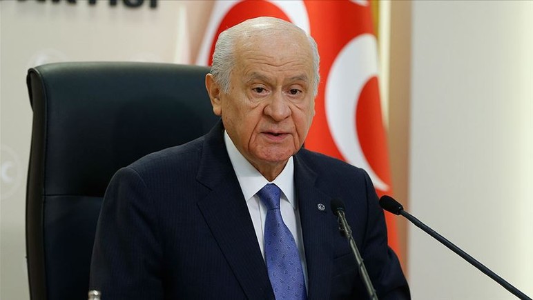 Devlet Bahçeli'den 24 Kasım Öğretmenler Günü için özel mesaj