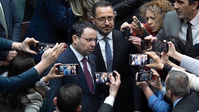 Bakan Akın Gürlek'ten kırmızı bültenle aranan suçluların Türkiye'ye iadelerine dair açıklama