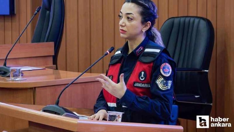 Etimesgut Belediyesi, siber suçlarla mücadele eğitimi verdi - Resim : 2