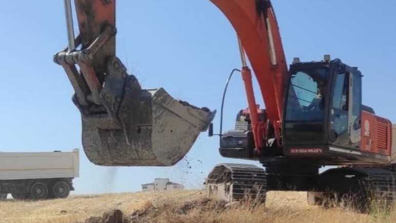 Pursaklar Belediyesi ilçe genelinde yeni yollar açıyor