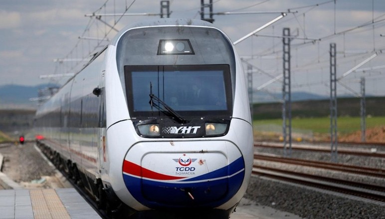 Ankara-Eskişehir YHT hattında 21,4 milyon kişi yolculuk yaptı