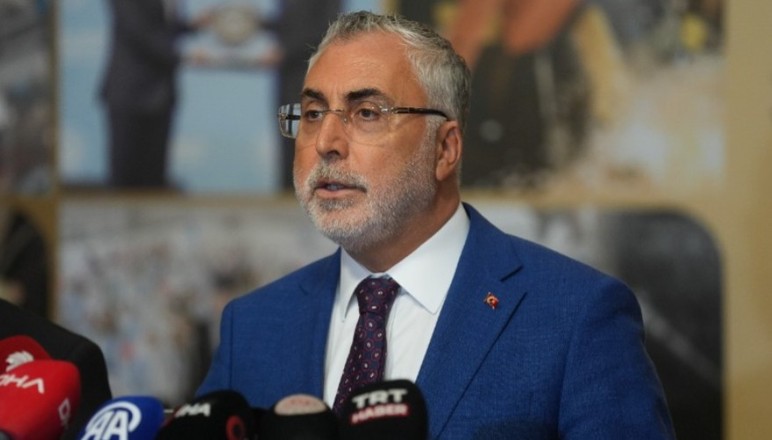 Bakan Işıkhan: 'Hiçbir çalışanımızı enflasyona ezdirmeyeceğiz'