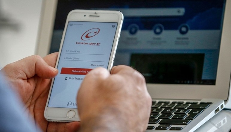 Vatandaşlar, sağlık çalışanlarına CİMER üzerinden teşekkür etti