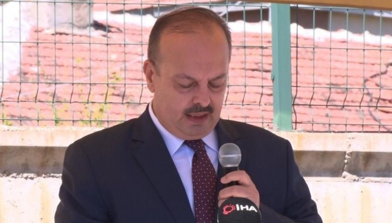 Vali Canbolat, kırsal mahallelerdeki nüfus azalmasına dikkat çekti