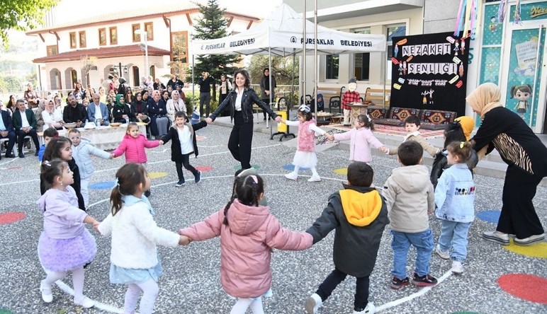 Pursaklar Belediyesi’ne bağlı Nezaket Okullarında nezaketin önemi pekiştirildi