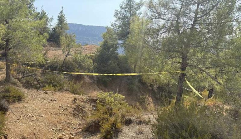 DEAŞ'lıların öldürdüğü Ankaralı servis şoförü Aslan'ın gömüldüğü yer görüntülendi - Resim : 4