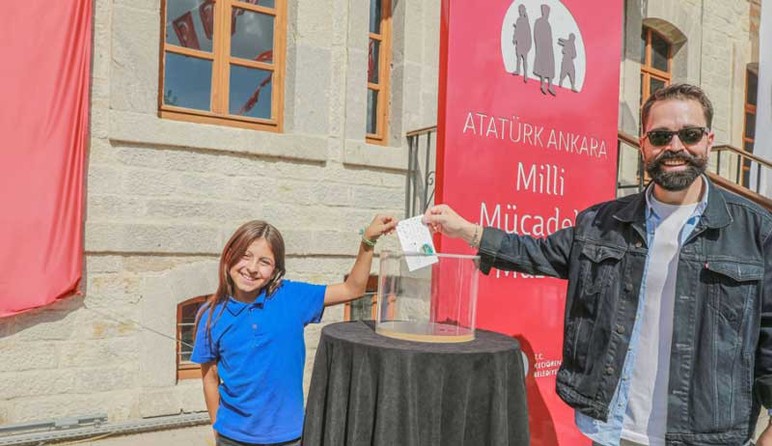 Keçiören Belediyesi'nden Milli Mücadele Müzesi'nde Nostaljik Kartpostal Günü - Resim : 2