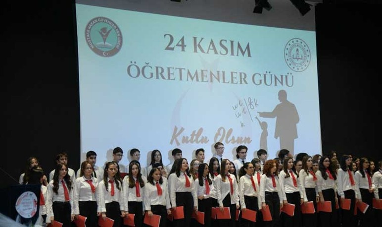 Kahramankazan Belediyesi, 24 Kasım Öğretmenler Günü'nü coşkuyla kutladı - Resim : 3
