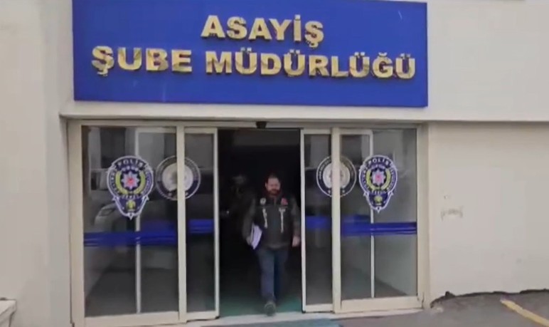 Ankara’da çaldıkları araçlara çaldıkları plakaları takıp başka suçlara karışan 2 kişi yakalandı