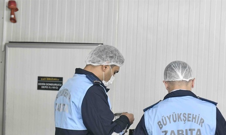 Ankara Büyükşehir Belediyesi, gıda denetimleri gerçekleştirdi - Resim : 2
