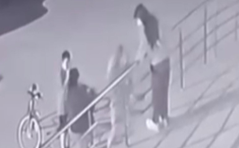Polatlı'da korkuluklardan düşen küçük çocuk ağır yaralandı