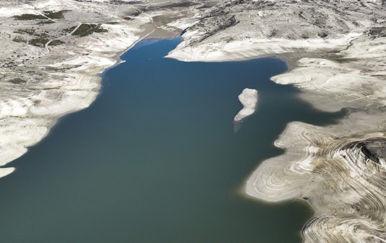 Ankara'da trafik ve su kıtlığı uyarısı: Başkentin nüfusu azaltılmalı!
