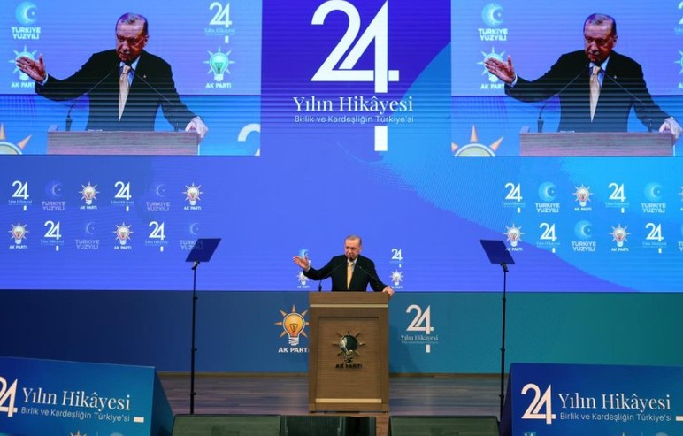 AK Parti'ye katılan belediye başkanları tam liste! - Resim : 2