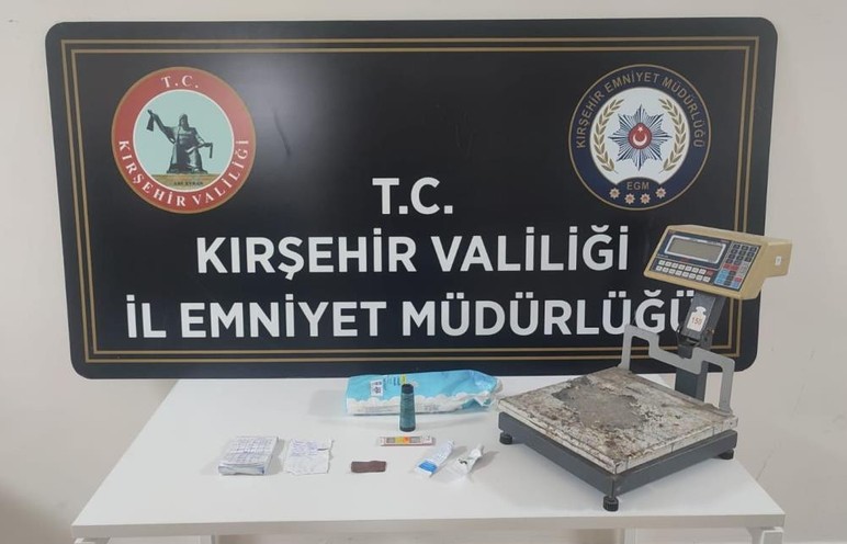 Kırşehir'de horoz dövüştüren 36 kişi gözaltına alındı