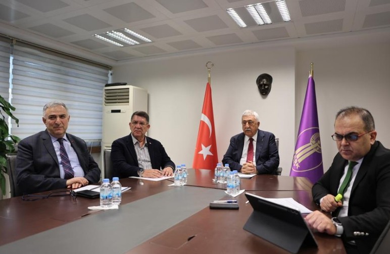 Palandöken: 'Haksız rekabet koşulları esnafın gelirini azaltıyor'