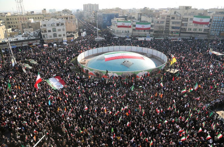 ABD, vatandaşlarına 'İran'ı hemen terk edin' çağrısı yaptı