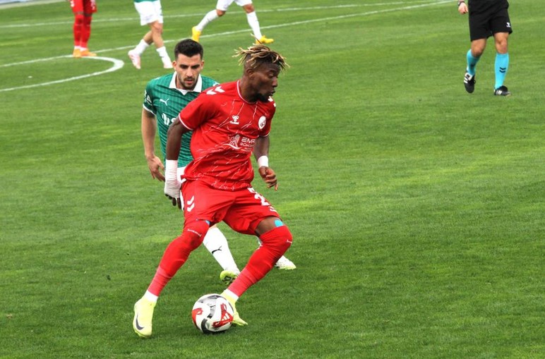 Emre Gökdemir İnşaat Ankara Keçiörengücü evinde Iğdır FK'ya 2-1 mağlup oldu