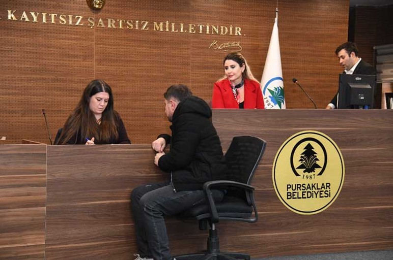 Pursaklar Belediyesi iş arayanlara yeni fırsatlar sunuyor