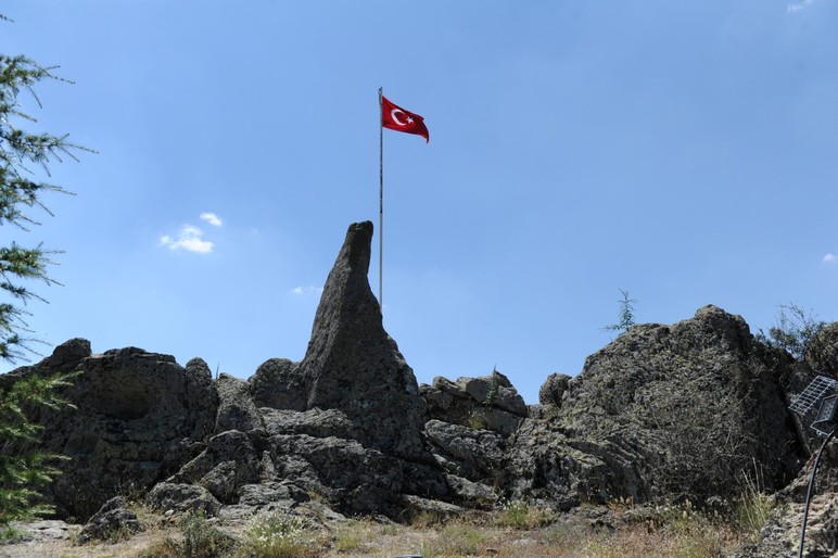 ankarada-gelin-kayasi-efsanesi-davul-calindiginda-1564643700690.jpg