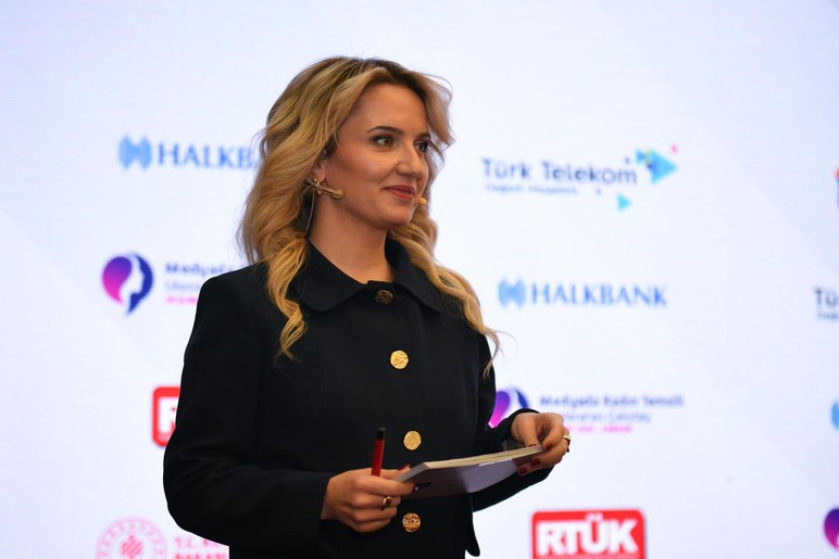 ‘Medyada Kadın Temsili Uluslararası Çalıştayı'  Ankara'da başladı - Resim : 4