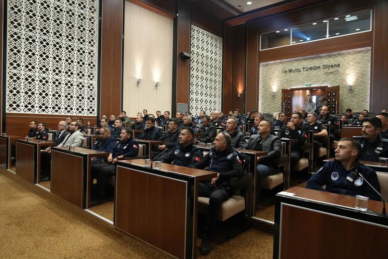 Keçiören Belediyesi Zabıta Müdürlüğü personellerine hizmet içi eğitimi verildi - Resim : 2