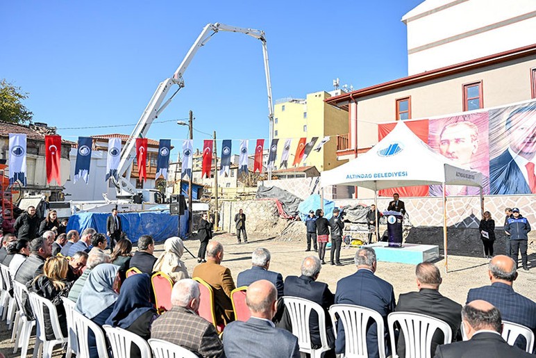 Altındağ Belediyesi'nin yeni kreşi için temel atma töreni yapıldı