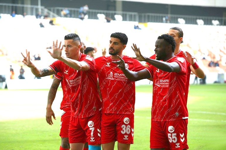 Emre Gökdemir İnşaat Ankara Keçiörengücü, Yalçın Koşukavak ile çıkışa geçti