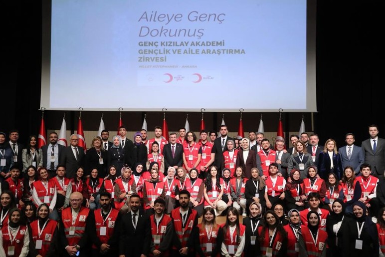 Cumhurbaşkanı Yardımcısı Yılmaz'dan oyun platformlarına ilişkin açıklama! - Resim : 2