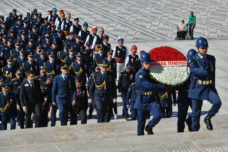 ihs-4671.jpg