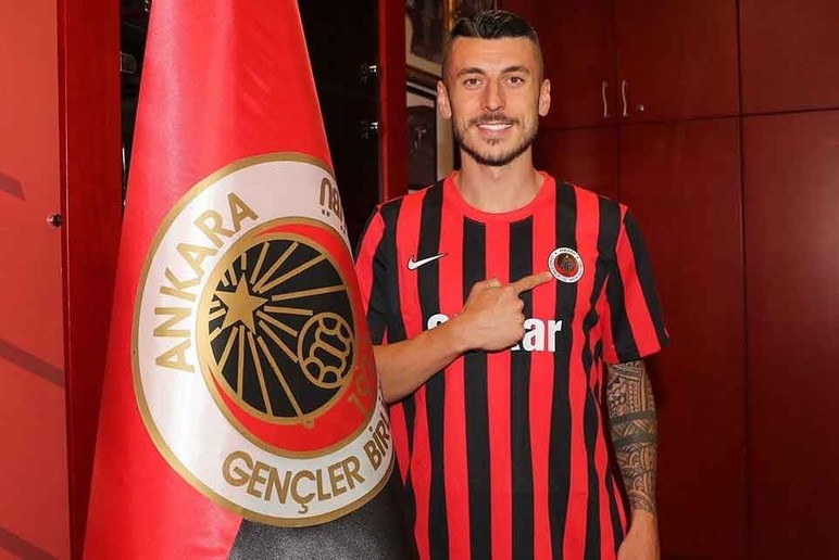 Metehan ve diğer 10'lar!