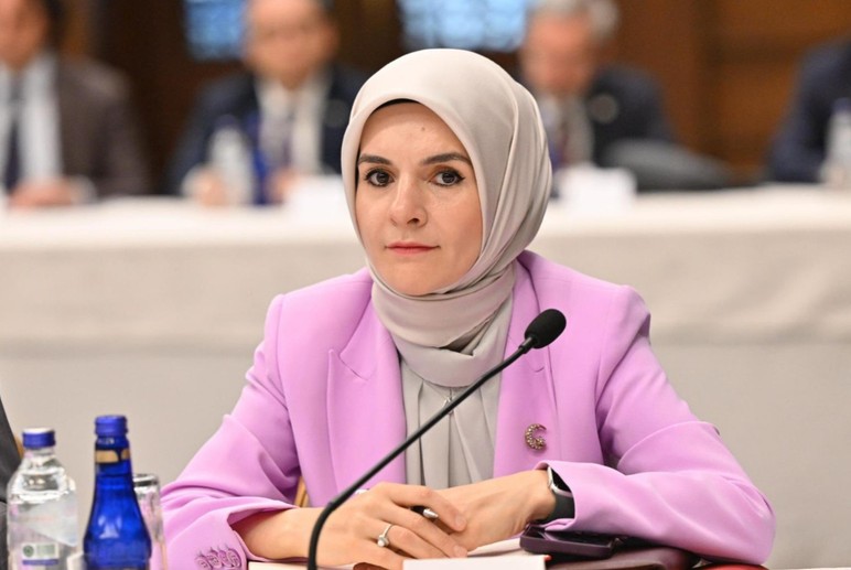 Bakanlık, 12 ilde Güçlendirici Bakım Modeli'ni uygulamaya koydu