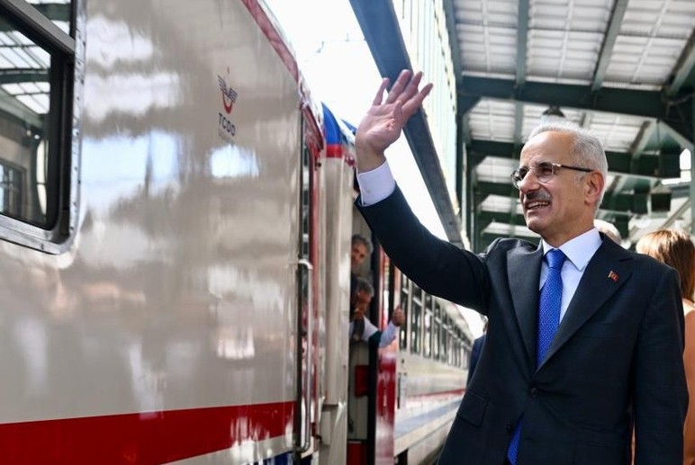 Doğu Ekspresi yeniden raylarla buluşuyor: Rüya gibi bir sefer, masalsı bir yolculuk!