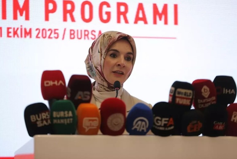 Bakan Göktaş, Bursa Erken Tanı ve Çocukluk Gelişim Merkezi'nin açılış törenine katıldı