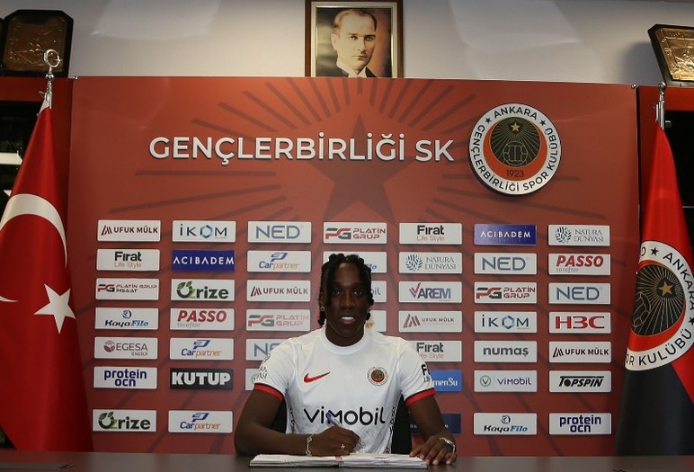 Gençlerbirliği Franco Tongya'yı kadrosuna kattı