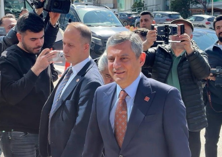CHP Genel Başkanı Özel'den Dervişoğlu'na ziyaret