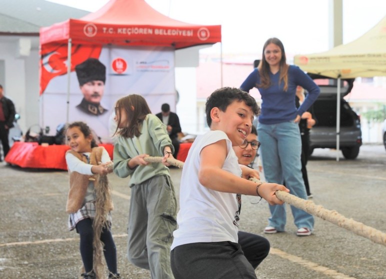 Keçiören Belediyesi'nin Sokak Oyunları Festivali'nde doyasıya eğlence!