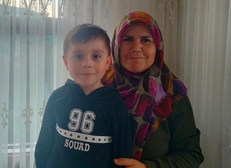 Kastamonu'da ölü bulunan anne ve oğlunun cenazesi otopsi için Ankara'ya getirildi