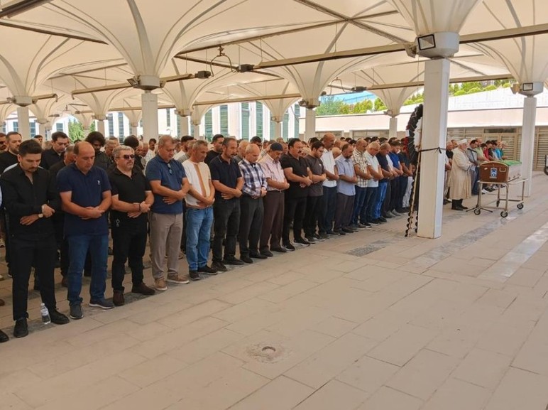 ASELSAN'a İş görüşmesine giderken Gölbaşı’ndaki kazada hayatını kaybeden genç mühendis defnedildi - Resim : 2