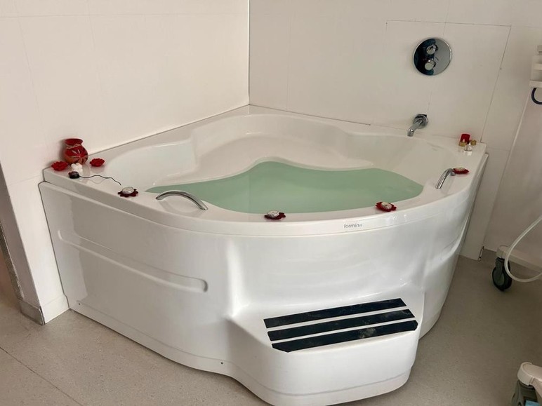 Suda doğum yöntemine anne adaylarından büyük talep - Resim : 2