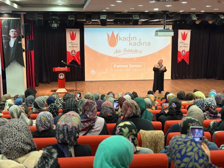 Sincan Belediyesi 'Kadın Kadına Aile Sohbetleri' etkinliğine devam ediyor - Resim : 2