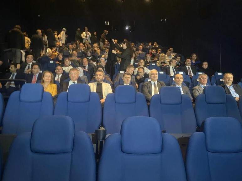 Vali Şahin, ‘Hind Rajab'ın Sesi' filminin özel gösterimine katıldı - Resim : 2