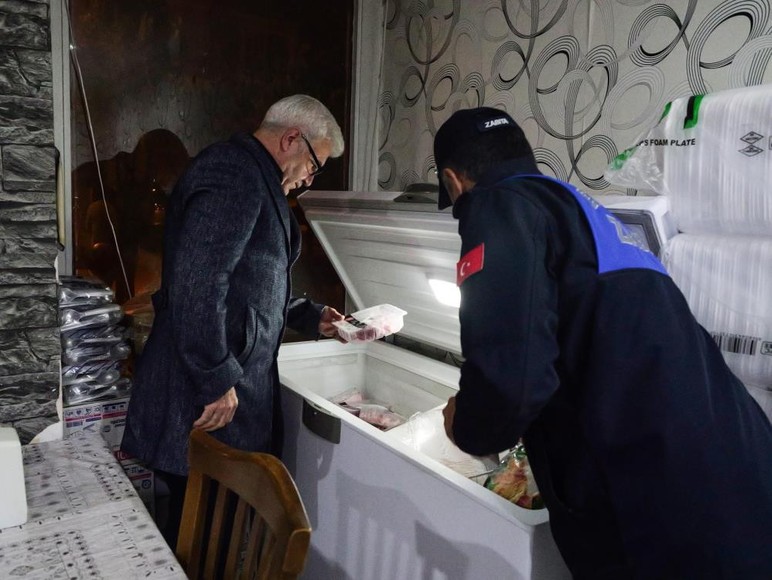 Başkentte 154 işçinin yemek yediği yemek firması mühürlendi