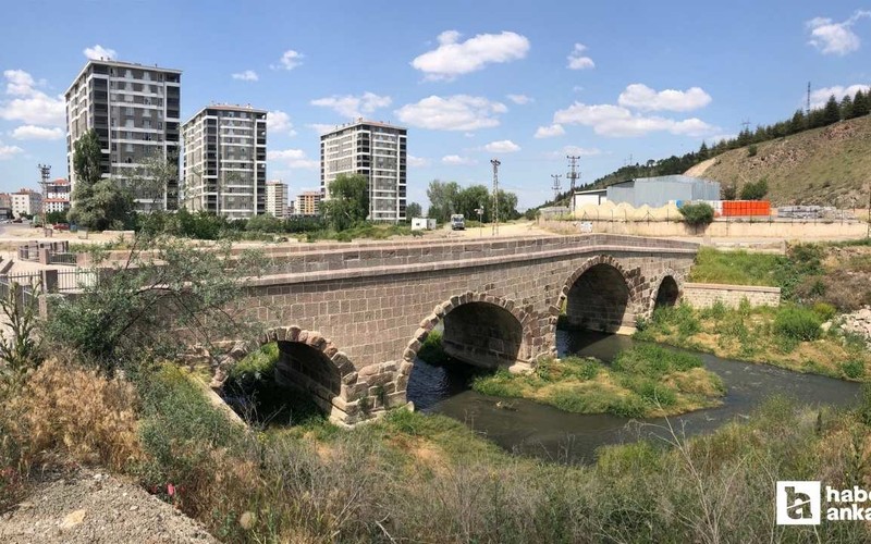 Ankara'da inşa kitabesi bulunmayan tarihi taş köprünün kesin yapım tarihi bilinmiyor