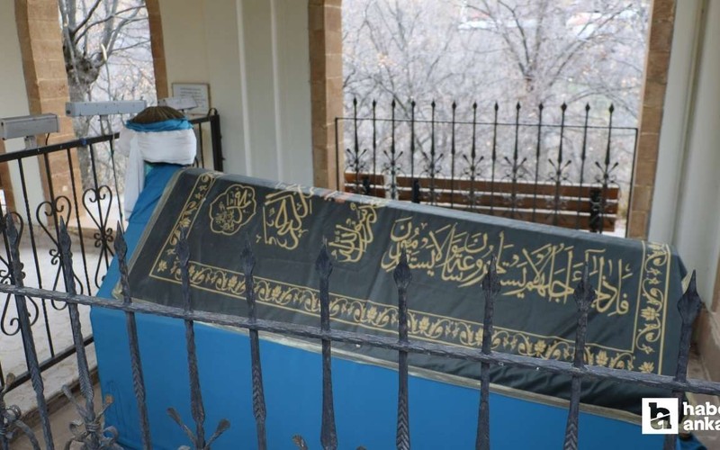 Ankara'da bir Osmanlı dedesinin mezarının bulunduğunu çoğu kişi bilmiyor