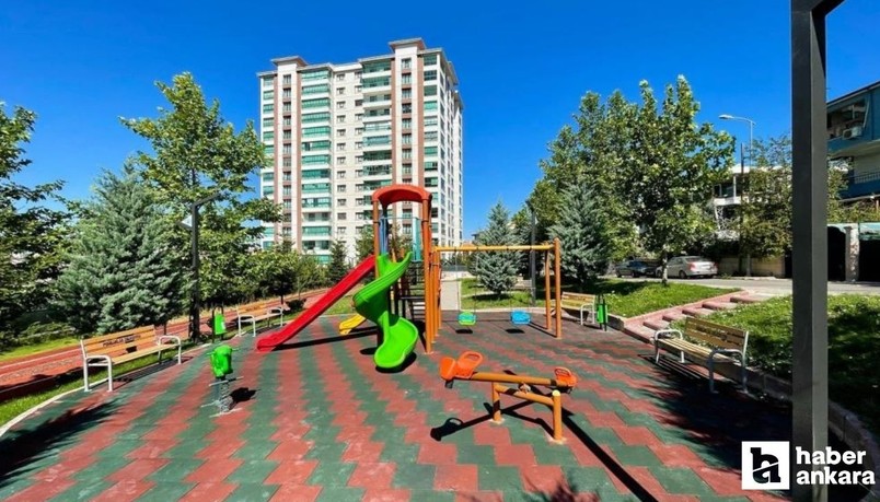 Pursaklar Belediyesi park alanlarını yeniliyor