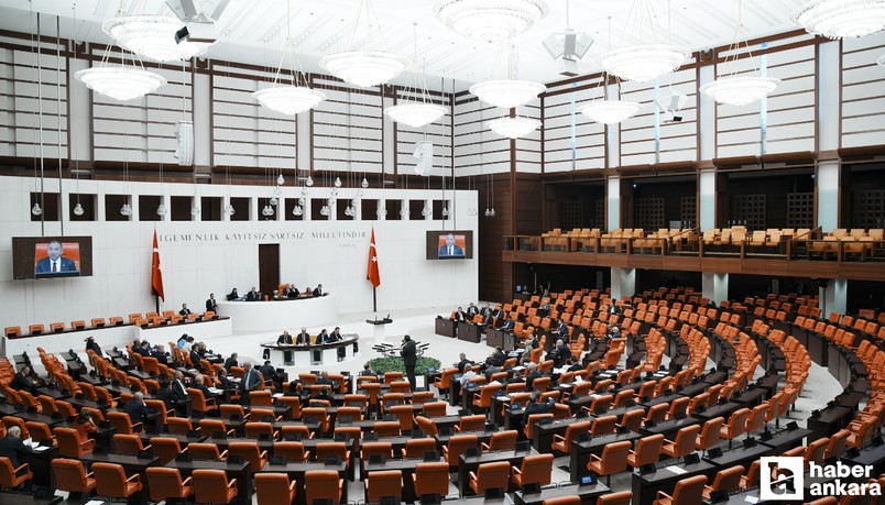 TBMM'de bir kavga daha! İYİ Parti ve MHP Milletvekilleri birbirine girdi