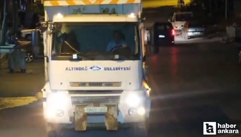 Altındağ Belediyesi Siteler'de gece detaylı temizlik çalışması gerçekleştirdi