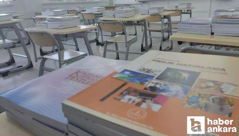 MEB müfredat değişikliği olacak mı, ders saatleri azaltıldı mı?