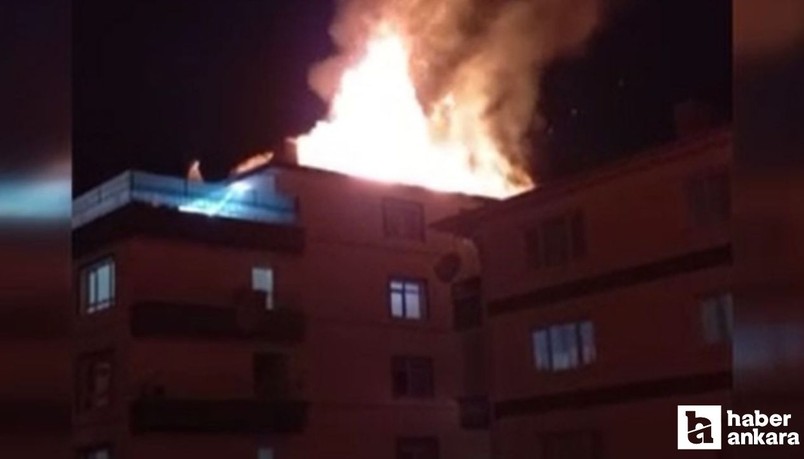 Ankara Etimesgut'ta apartmanın çatısında çıkan yangın panik yaşattı